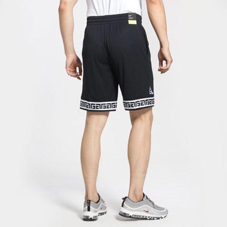 Nike Повседневные шорты мужские умеренные CD9555-010