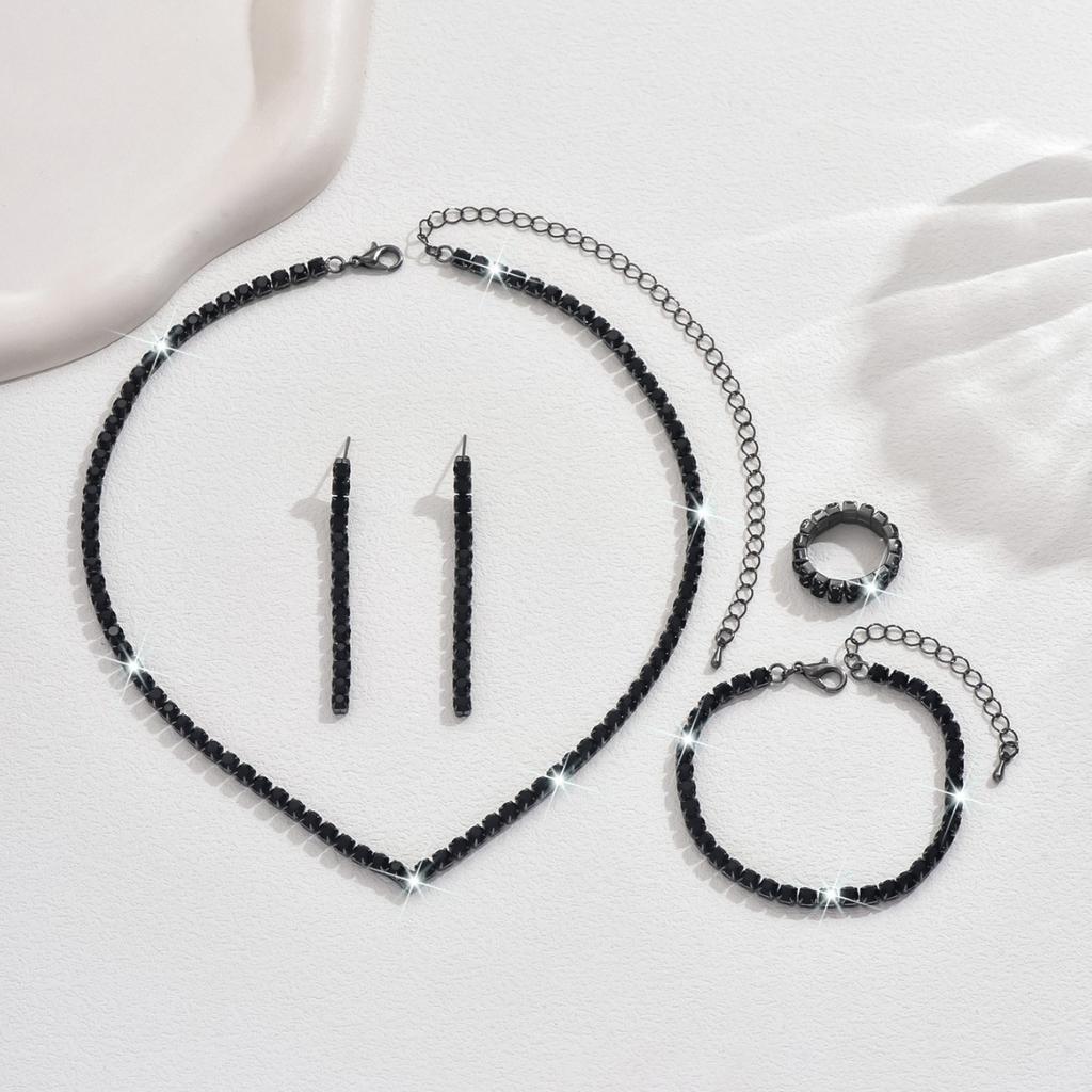 Нишевая индивидуальность Высококлассный стиль Универсальное колье-когтистая цепочка Серьги-пусеты Браслет Набор из трех/четырех предметов