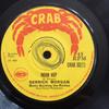 7-дюймовая пластинка DERRICK MORGAN  REGGAEITES  Moon Hop  Harris Wheel CRAB32 Crab 1969 Великобритания Регги Ска Даб Б/у