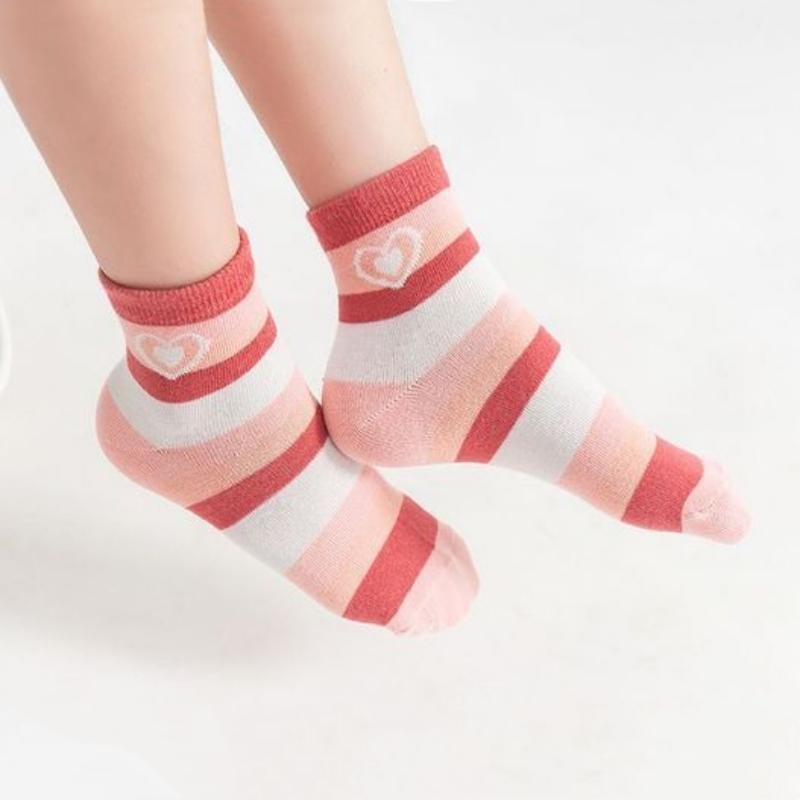5 пар/лот детские мягкие хлопковые носки корейские носки с принтом в виде сердечек и цветов для девочек весенне-летние теплые детские носки средней длины