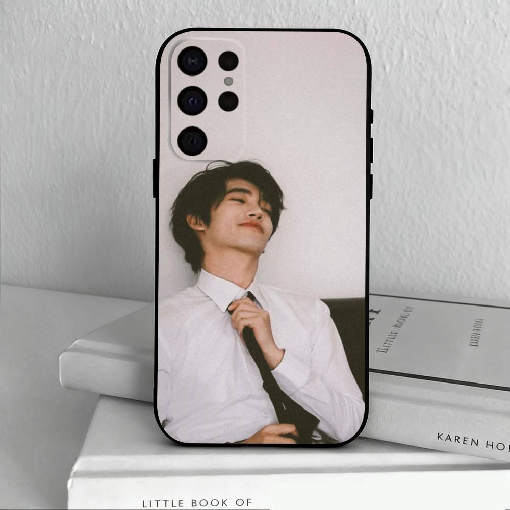 Стильный актер Юй Ши Чехол для телефона для Samsung S25,24,23,22,30,21,10,9,Ultra,Plus,Lite,FE,4,5 G Мягкий черный чехол
