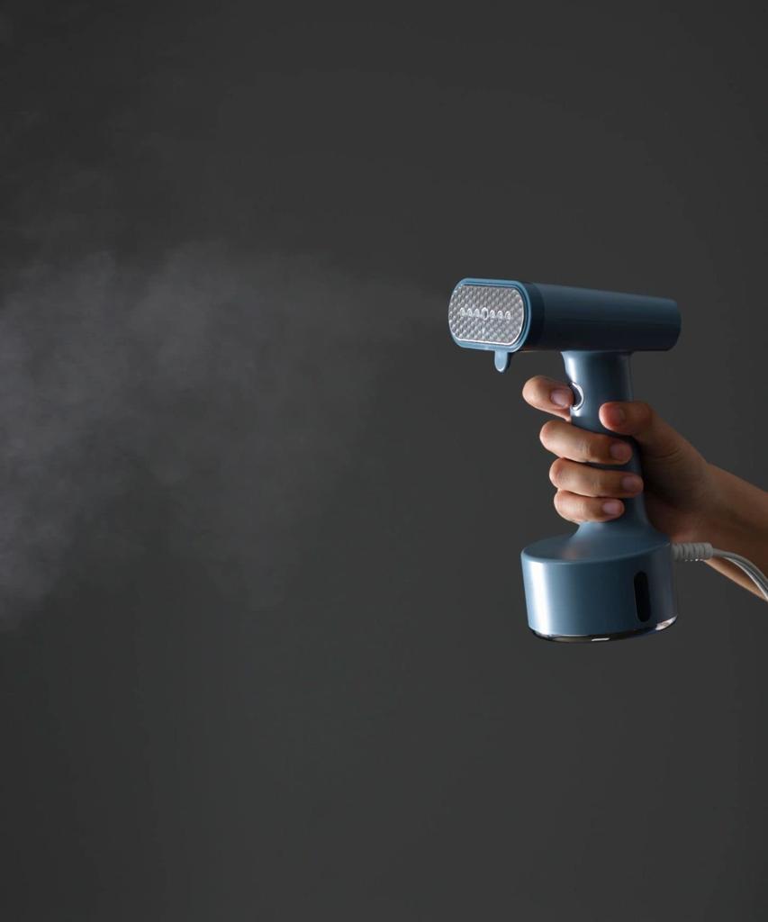 BRUNO Пар Удаляет складки на одежде Непрерывный запуск примерно через 25 минут Удобная укладка Новая одежда Дождливая пыльца Мятно-зеленый утюг, компактный,