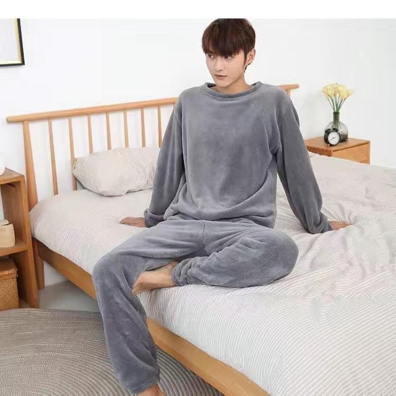 Winter Pajamas Coral Fleece Soft Warm Pajamas Set Can Be Worn Outside Loose Top Elastic Waist Trousers Home Leisure Wear