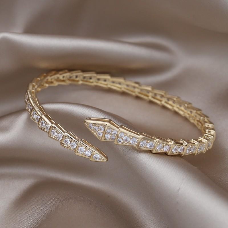 New Design Fashion Jewelry 14k Gold Plated Copper Inlaid Zircon Snake Open Bracelet Luxury Women 'S Party Accessories