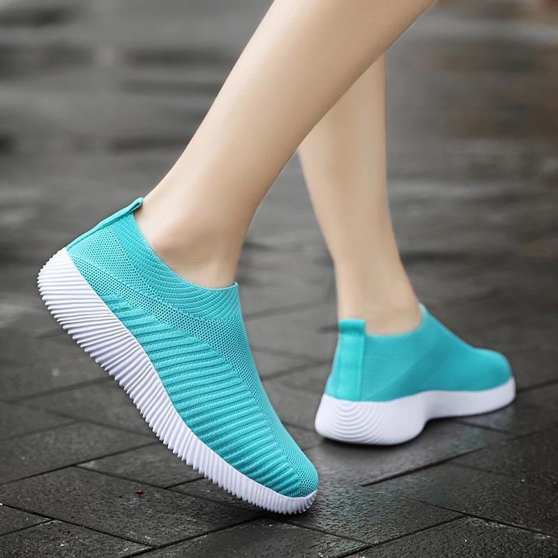 Women Sneakers Vulcanized Shoes Sock Sneakers Women Summer Slip On Flat Shoes Women Plus Size Loafers Walking Flat