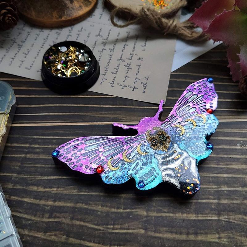 For Creative Moth Keychain Resin Mold Crafts Bracelet Pendant Silicone Mould Handmade Moth for Key Chain Resin Casti