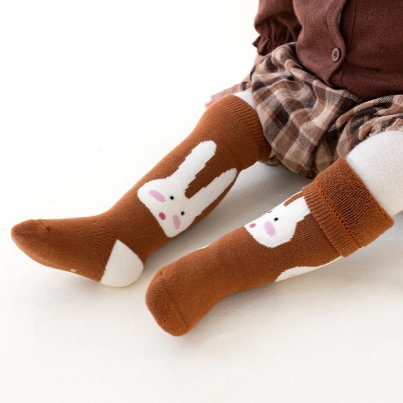 Новые носки с милым мультяшным кроликом для малышей и новорожденных, махровые носки с мехом внутри, длинные детские платные носки