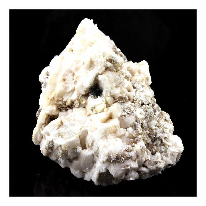 Pierres et Minéraux. Tourmaline + Orthose. 531.0 ct. La Salvetat-sur-Agoût, Hérault, France.