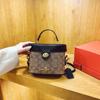 Koujia's New KAV Carriage Logo Box Bag Cosmetic Bag Small Square Bag Classic Portable Shoulder Messenger Women's Bag