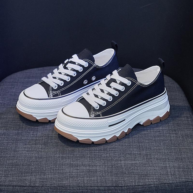 Модная корейская парусиновая обувь для женщин 2024 года, горячая распродажа, дышащая модная обувь на платформе, повседневная обувь с толстой подошвой, кроссовки для женщин