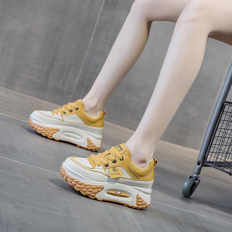 Женские модные папины кроссовки: Легкая, толстой подошвой, увеличивающая рост повседневная спортивная обувь на осень 2024 г.