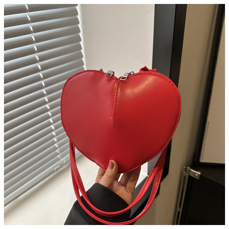 2025 новая мода подмышечная любовь однотонная маленькое персиковое сердечко милая на плечо мессенджер женская сумка