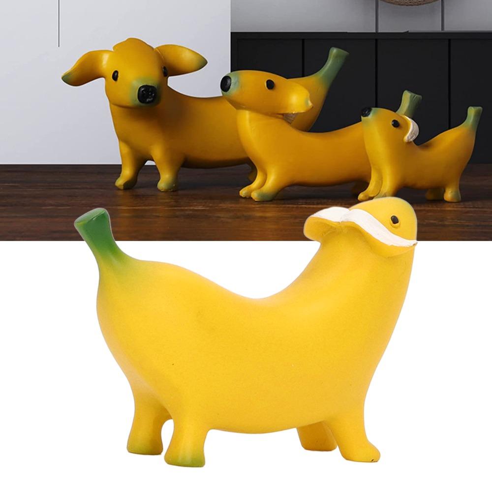 Lightweight Banana Dog Sculpture Resin Resin Dog Ornament for Office Decor