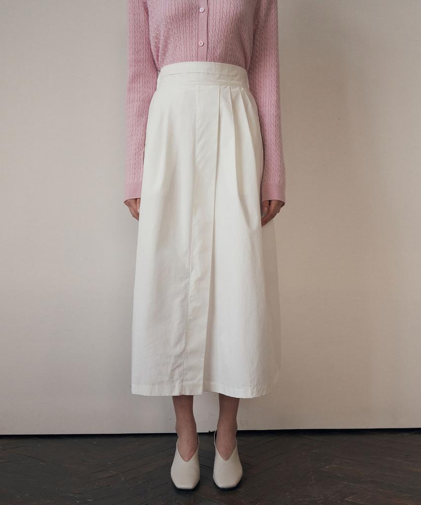 Adowl Line Pintuck Flare Skirt - Ivory