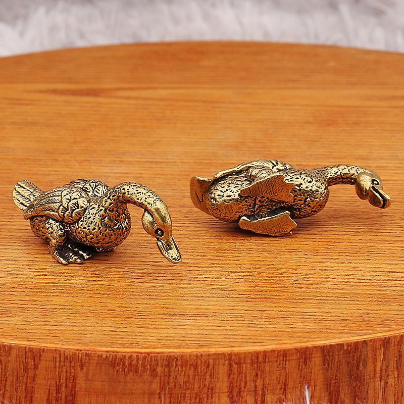 Латунные Ретро Изысканные Фигурки Уток Уникальные Изделия из Цельной Меди Животные Домашние Украшения для Свадебной Вечеринки Юбилейного Дня