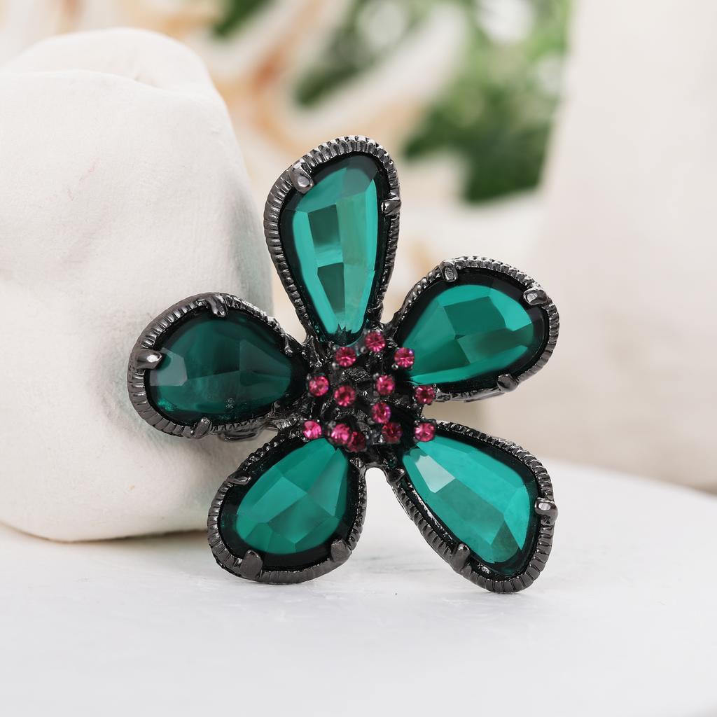 Retro Corsage Fashionable Crystal Flower Brooch Versatile Summer Clothing Accessory Clip Buckle