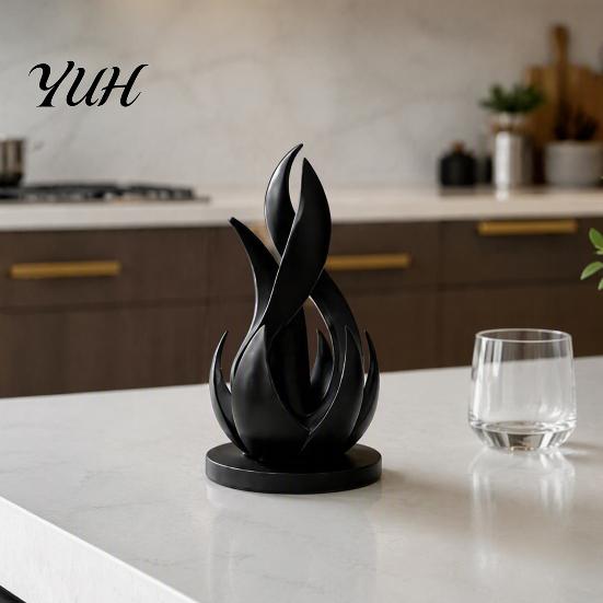 Креативный Декор для Дома и Гостиной, 3D-печатная Абстрактная Скульптура Пламени, Современное Минималистичное Изогнутое Искусство, Элегантная Черно-белая Статуэтка-Украшение для