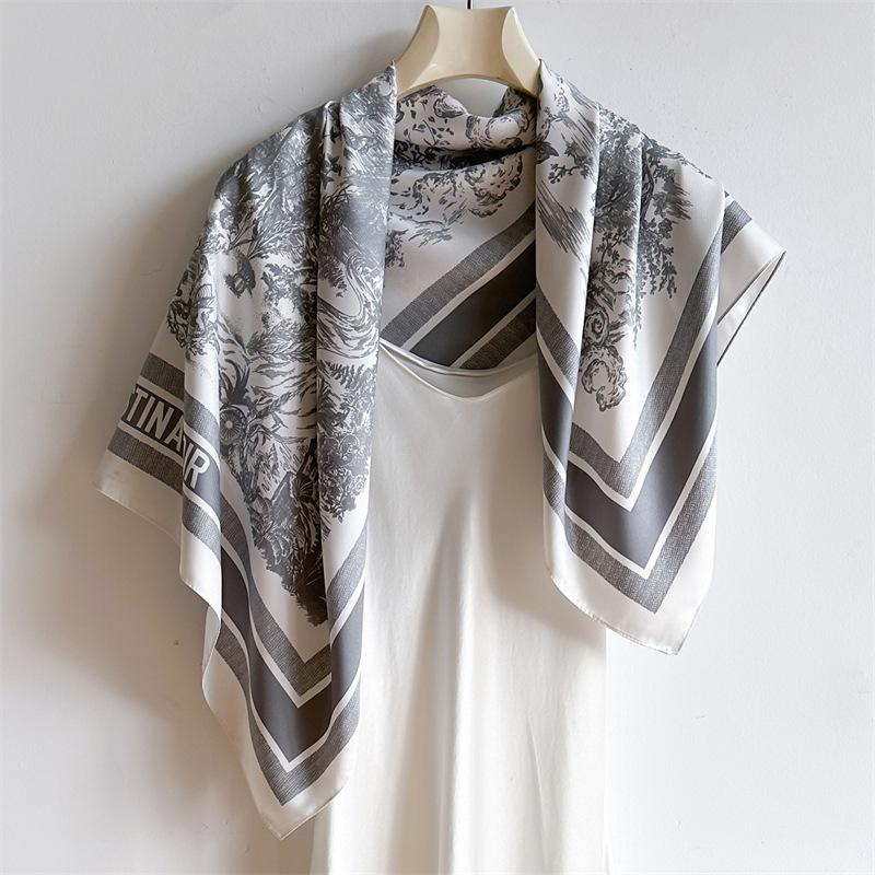 90cm Travel Sunscreen Versatile Large Square Scarf Shawl Headscarf Neck Protection Scarf Decoration For All Seasons