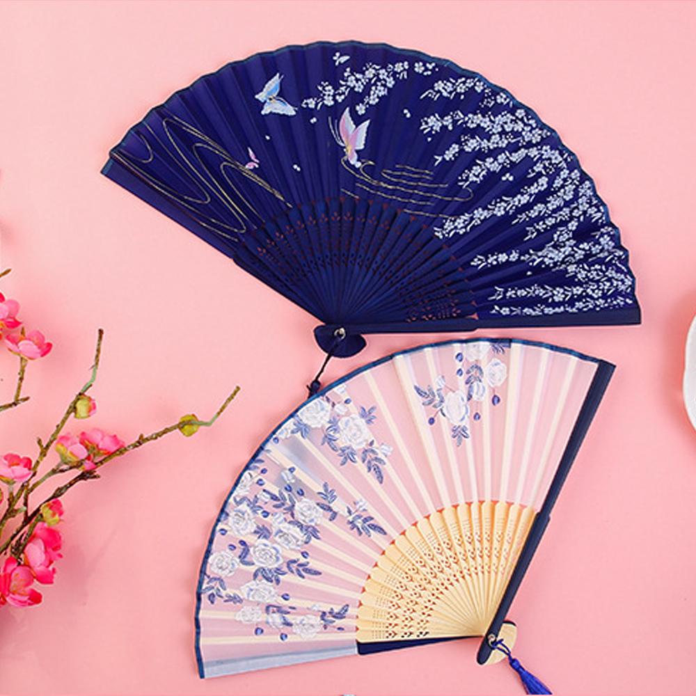 Китайский складной веер с деревянным хвостовиком, веер для классических танцев, высококачественный элегантный женский веер с кисточкой