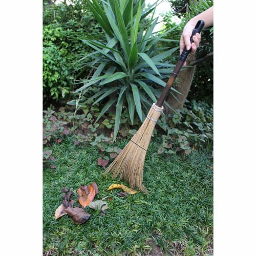 Azuma Industrial Azuma Outdoor Broom, Artisan Broom, Garden Short Handle, 20cm Bristles, 78cm Total Length, Professional-Grade Garden Broom, SY189
