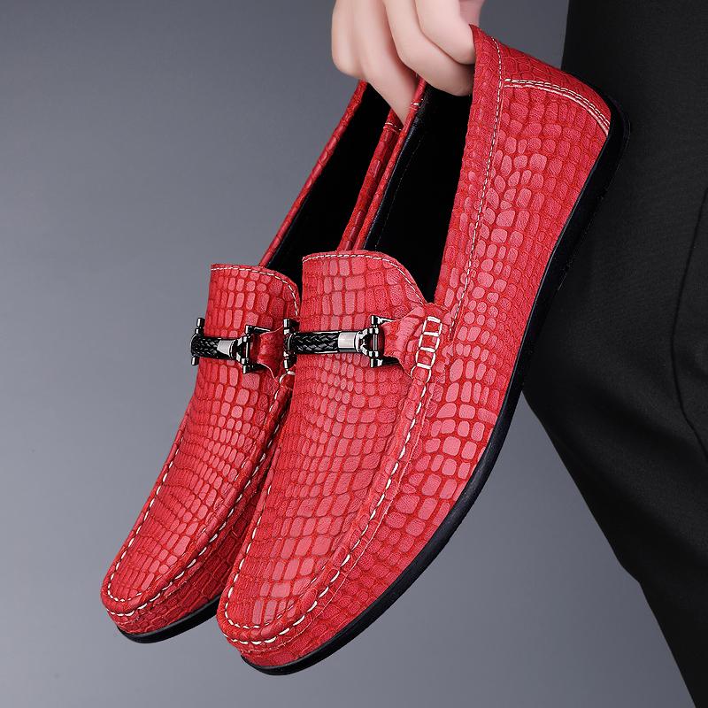 Летние мужские мокасины из натуральной кожи, дышащие туфли на плоской подошве, мужская повседневная обувь, мокасины, легкие туфли для вождения, красные свадебные туфли