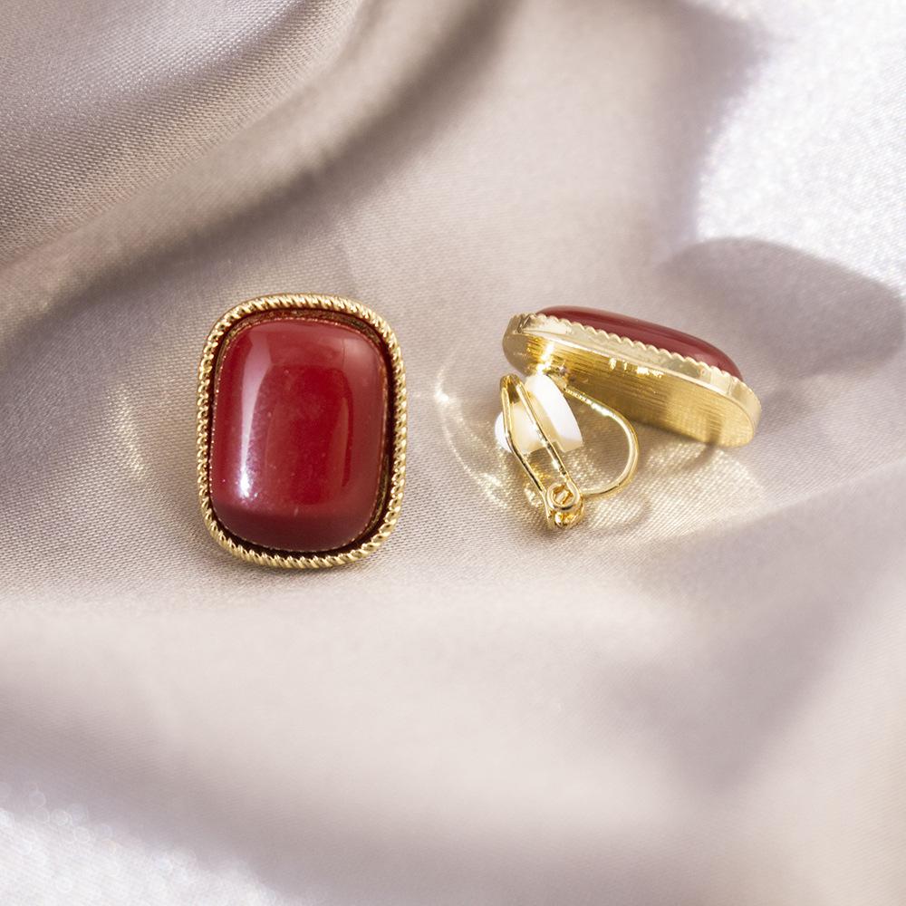 Универсальные легкие роскошные клипсы для ушей без проколов, повседневные высококачественные треугольные клипсы для ушей, универсальные женские серьги