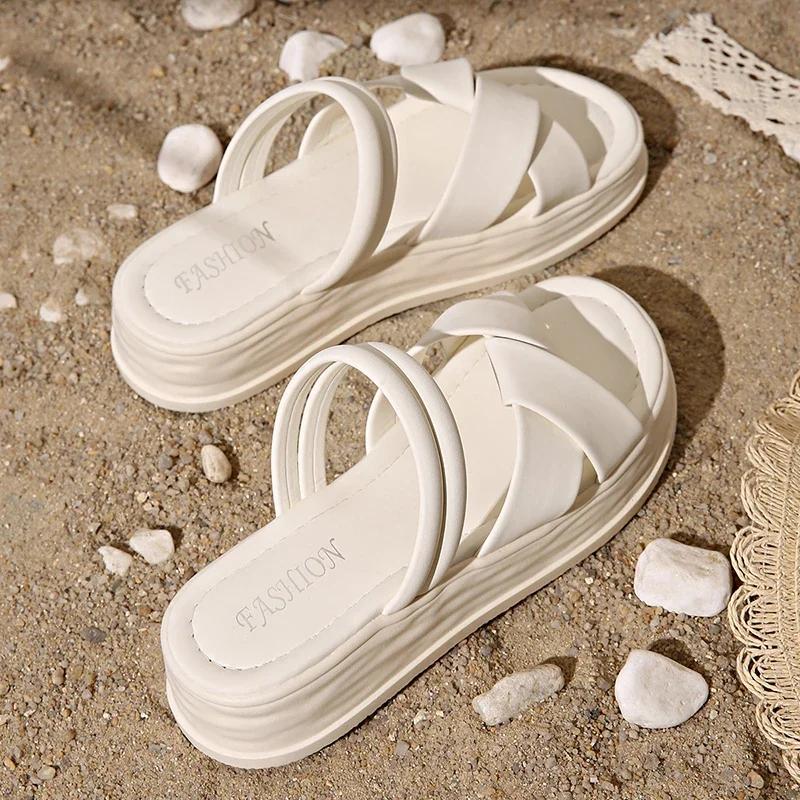 Модные повседневные шлепанцы с перекрестными ремешками для женщин, новые сандалии на толстой платформе для дам, лето 2025, уличные шлепанцы без задника для женщин