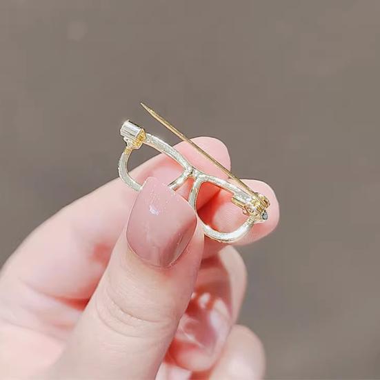 Женская брошь, очки, форма декора, изысканный противоскользящий износостойкий воротник пальто, шляпа, шарф, украшение, булавка для одежды, украшения для одежды