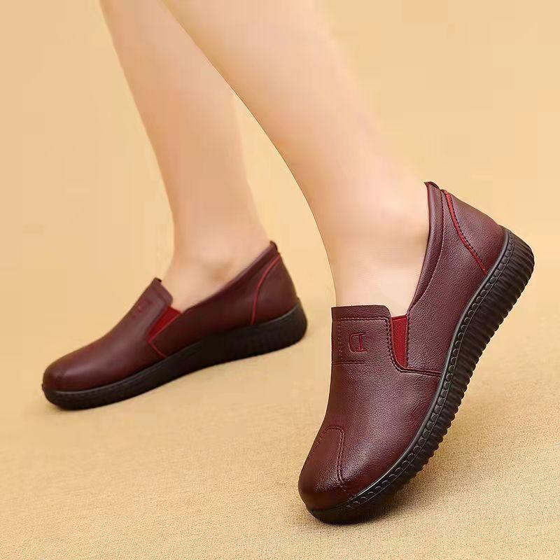 Women's Soft-soled Mother Shoes Comfortable Middle-aged and Elderly Leather Shoes Spring and Autumn Flat Non-slip Grandma Casual Leather Shoes