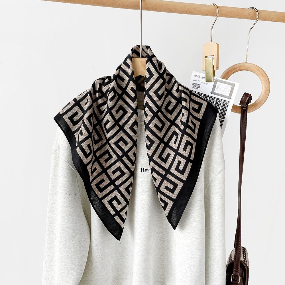 High-End Silk Scarf Women'S Spring Fashion Retro Neck High-End Square Scarf Scarf With Shirt Scarf
