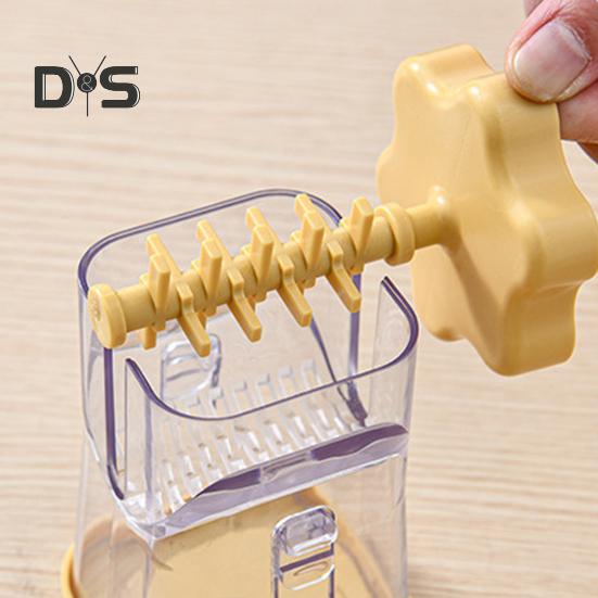 Измельчитель орехов Ручная ореховая мельница для всех видов орехов Эффективное смешивание Ручной измельчитель продуктов Резак Мясорубка Блендер Мясорубка Многофункциональный кухонный инструмент