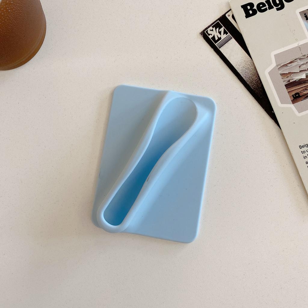Stylish Silicone Lip Holder Lipsticks Grip For 12 13 14 15 16 17 Pro Max Lip Glaze Glued Sticker Holder