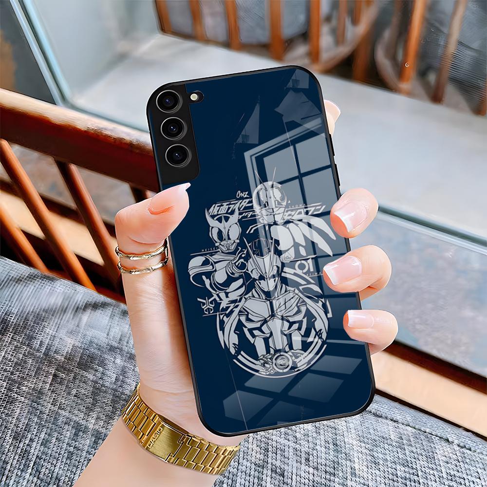 Чехол для телефона Kamen Rider в маске M для Samsung A25 A13 A33 5G A54 A36 A35 A56 A52 A14 Ударопрочная стеклянная крышка