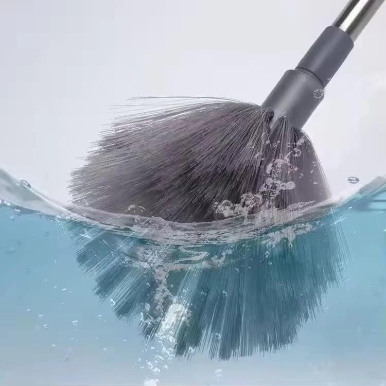Spider Web Ceiling Duster with Retractable Brush