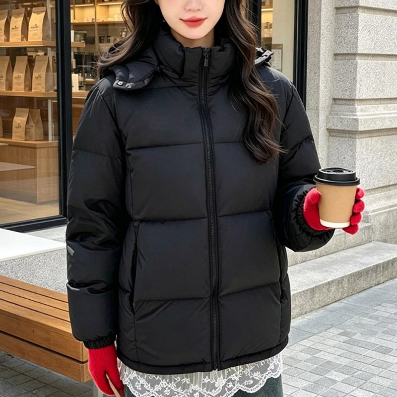Down jacket women's new winter short design sense niche duck down hooded puff women's clothing