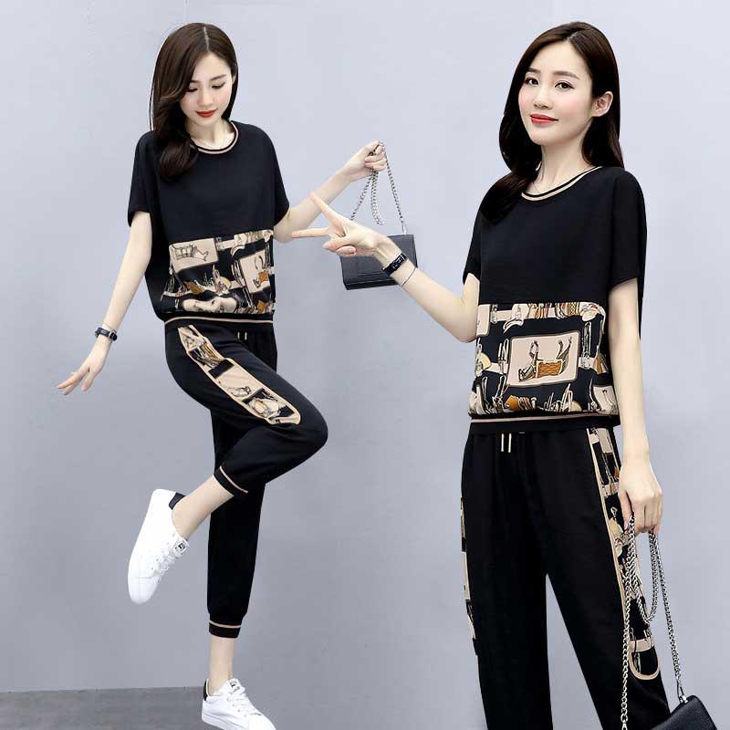 Chic Summer 2022 Women's Slimming Jogger Set - Stylish Age-Reducing Two-Piece Casual Outfit