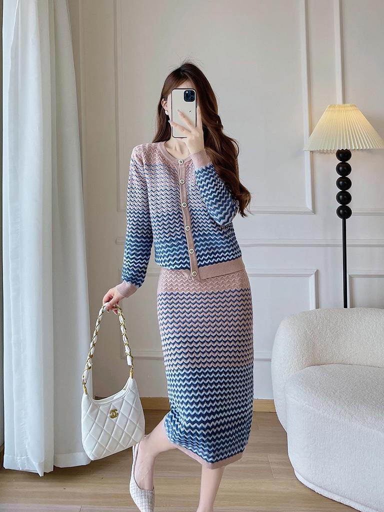 Комплект кардигана и юбки градиентной вязки: Коллекция Осень/Зима 2025