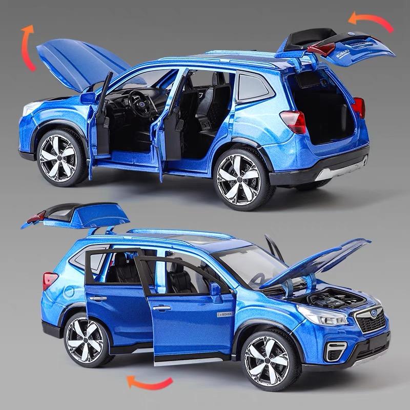 1/32 Subaru Forester SUV Alloy Off-Road Vehicle Миниатюрная масштабная модель автомобиля, литая под давлением металлическая звуковая и световая коллекция, детская игрушка в подарок