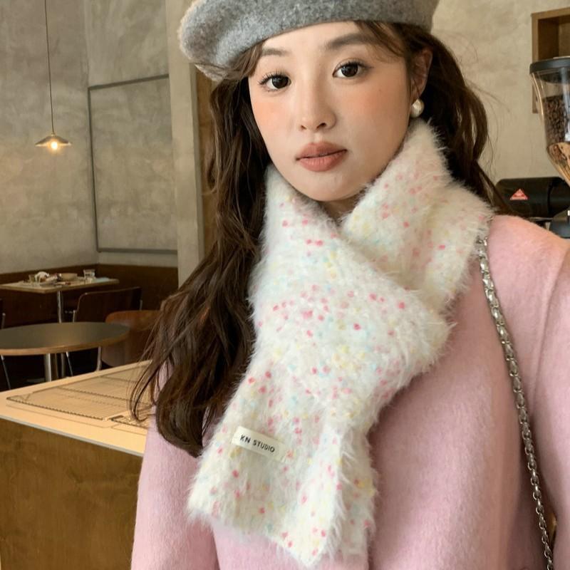 Imitation Mink Jelly Beans Colored Polka Dots Warm Autumn and Winter Light Fluffy Wool Knitted White Scarf