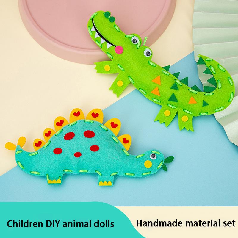3D Cartoon Animal Sewing Kit for Beginner Kids Arts Crafts 8 Easy DIY Projects of Stuffed Animal Dolls Children Threaded Toys