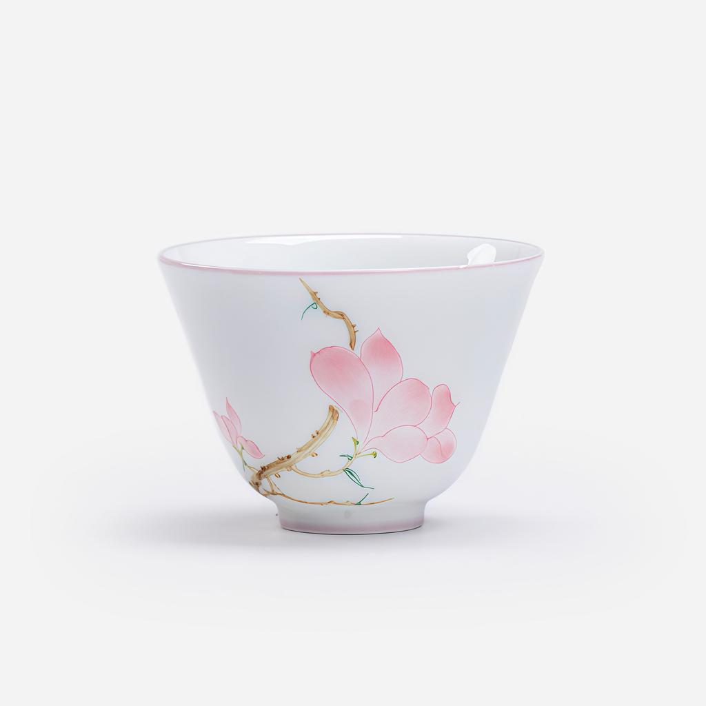 Ceramic tea cup Dehua white porcelain underglaze color Kung Fu teacup small cup hand-painted magnolia flower drinking tea cup household single cup