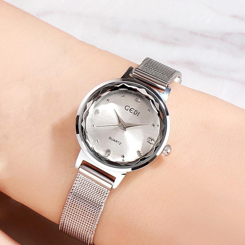 Womens Water Resistant Quartz Watch With Stainless Steel Band For Casual Daily Wear