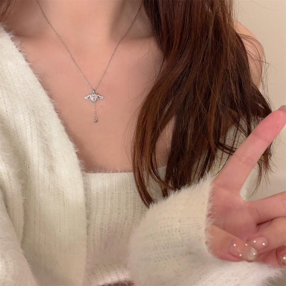 Pink Crystal Angel Wings Heart Pendant Necklace For Woman Minimalist Jewelry Girl's Neck Chain Clavicle Chain New Cupid Arrow