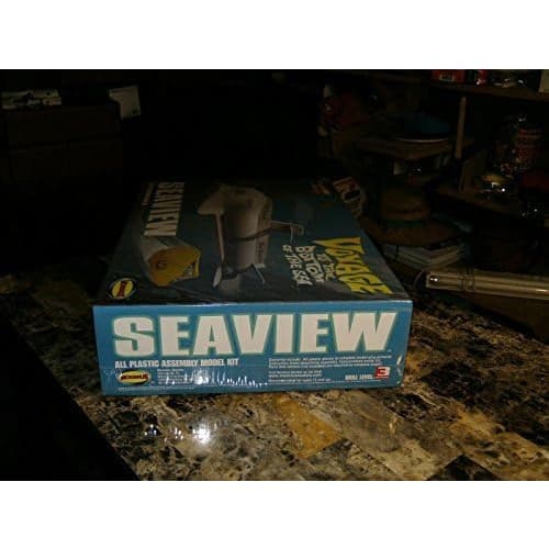 PLATZ 1/128 Nuclear Submarine Seaview (Package) Plastic Model