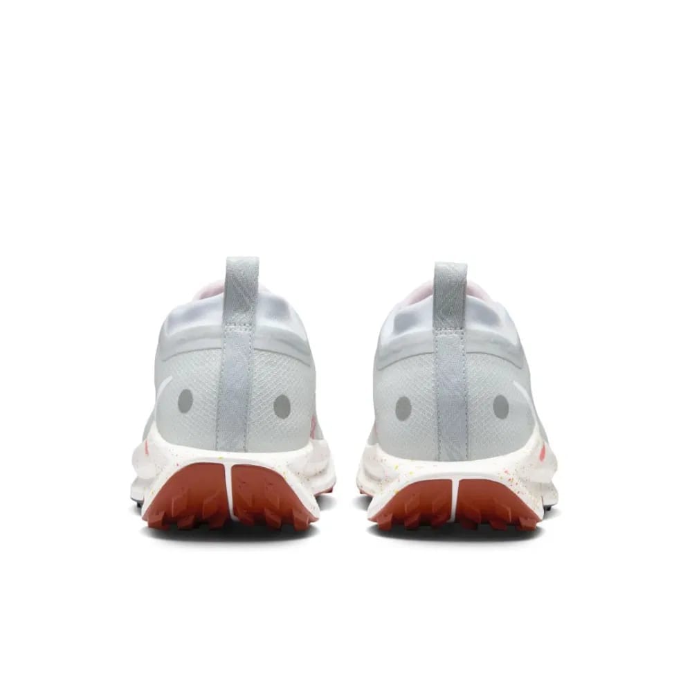 Nike React Pegasus Trail 5 Gore Tex Платиновый Серый Футбольный Розовый Пенопласт Белый Женский FQ0912-007