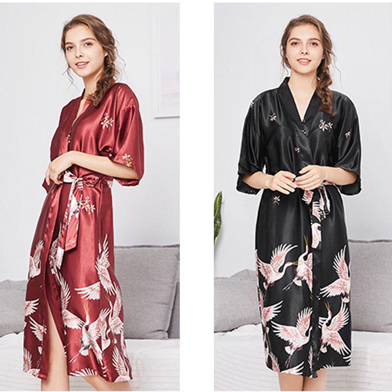 Шелковый халат в принтом фламинго