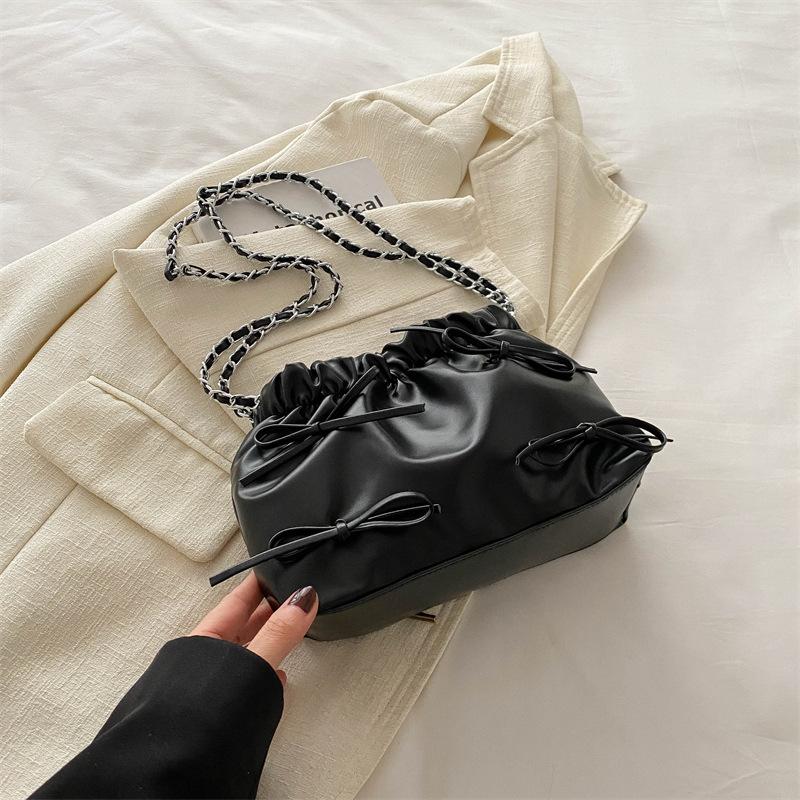 Trendy Ruched Faux Leather Bucket Bag for Women, Fashion Chain Shoulder Crossbody Hobo Purse, Casual Chic Handbag