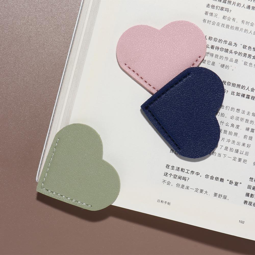 Heart-shaped Leather Bookmark Vintage Book Page Marker Portable Corner Page Marker Books