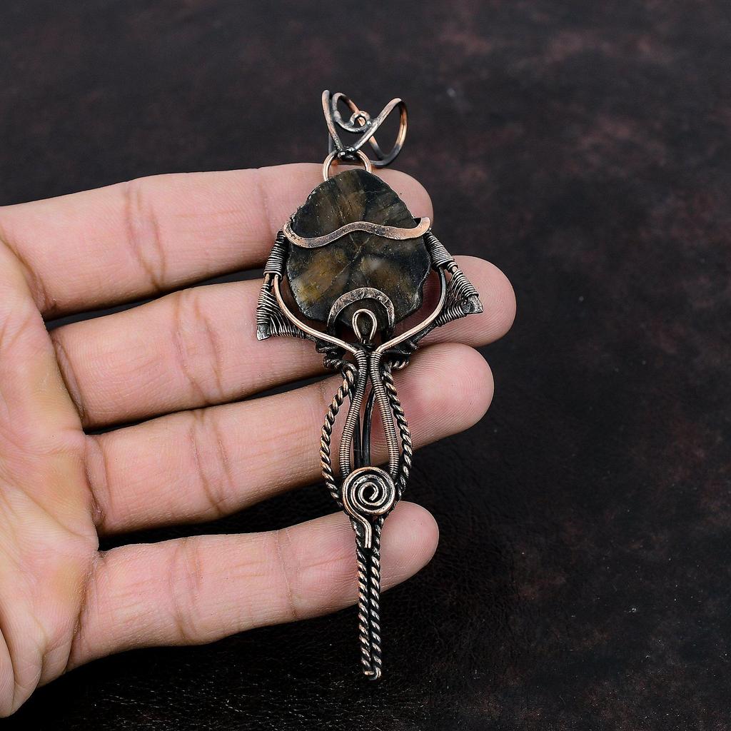 Подвеска из драгоценного камня с хиастолитом, обернутая медной проволокой, подвеска с хиастолитом, ювелирное изделие ручной работы, подарок для нее, замечательные медные украшения, удивительный кулон