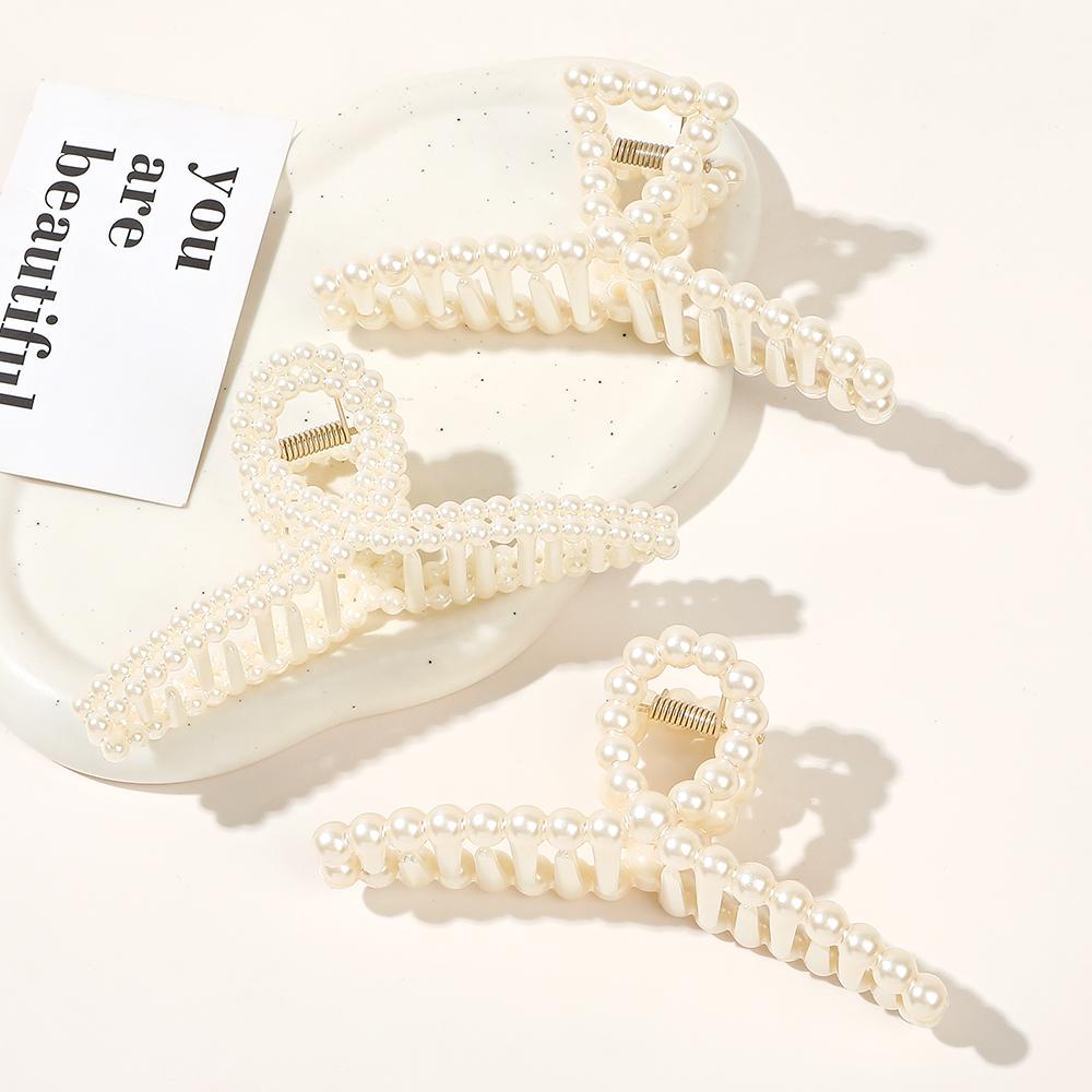 Sweet Pearl Hair Jaw Clips Accessories for Women Claw Clips for Thick and Thin Hair Barrettes for Styling and Weddings